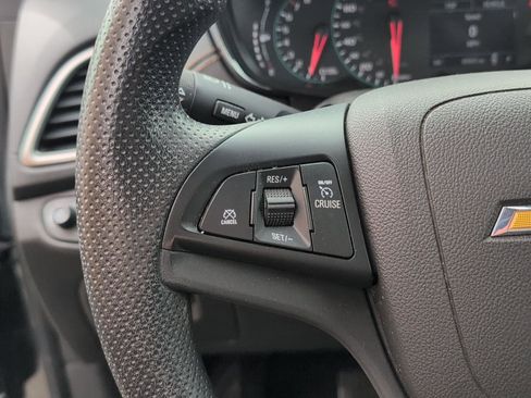 Used 2019 Chevrolet Trax LS w/ Tint and Cruise Package image 21