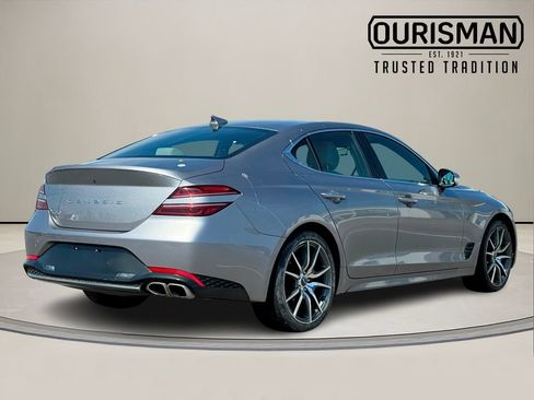 Used 2023 Genesis G70 2.0T image 5