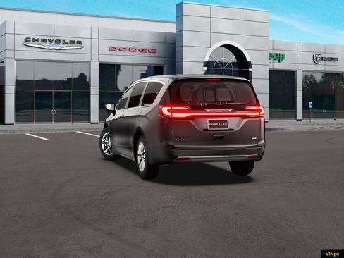 New 2027 Chrysler Pacifica Select AWD/4WD image 5