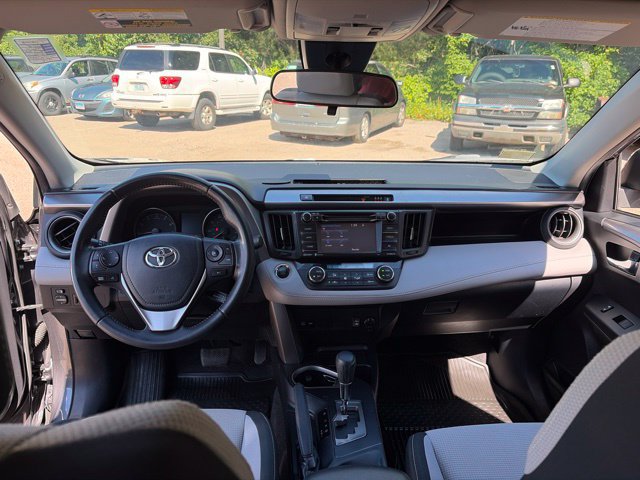 Used 2018 Toyota RAV4 XLE w/ Plus Extra Value Package AWD/4WD image 18