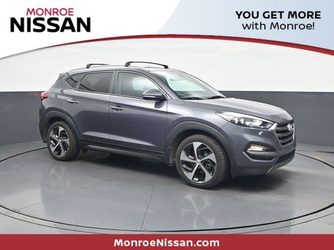 Used 2016 Hyundai Tucson Limited image 1