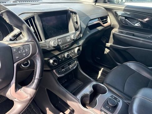 Used 2022 GMC Terrain AT4 w/ Infotainment Package II AWD/4WD image 6