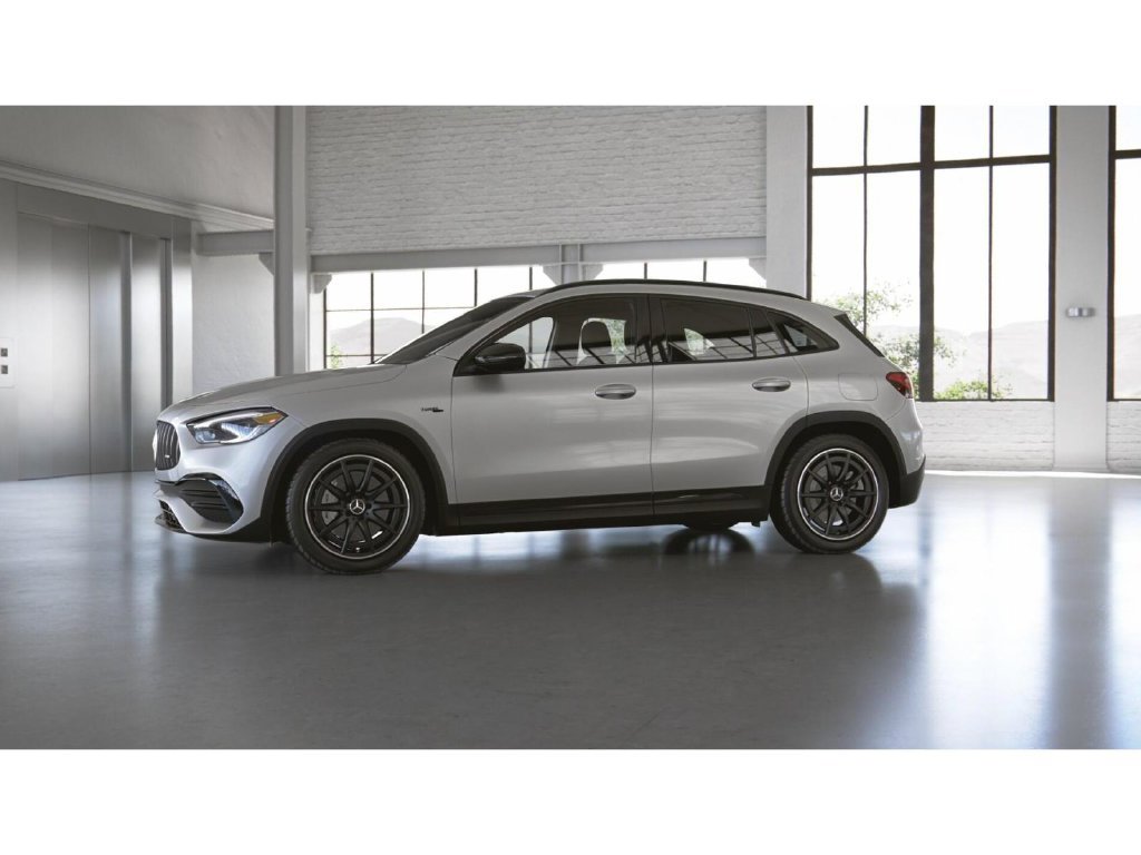 Certified 2022 Mercedes-Benz GLA 35 AMG 4MATIC image 37