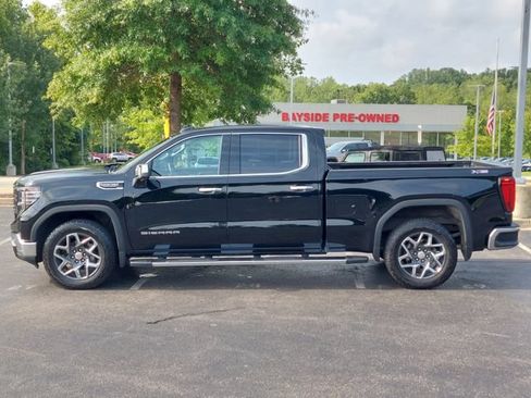 Used 2024 GMC Sierra 1500 SLT w/ SLT Premium Plus Package AWD/4WD image 6