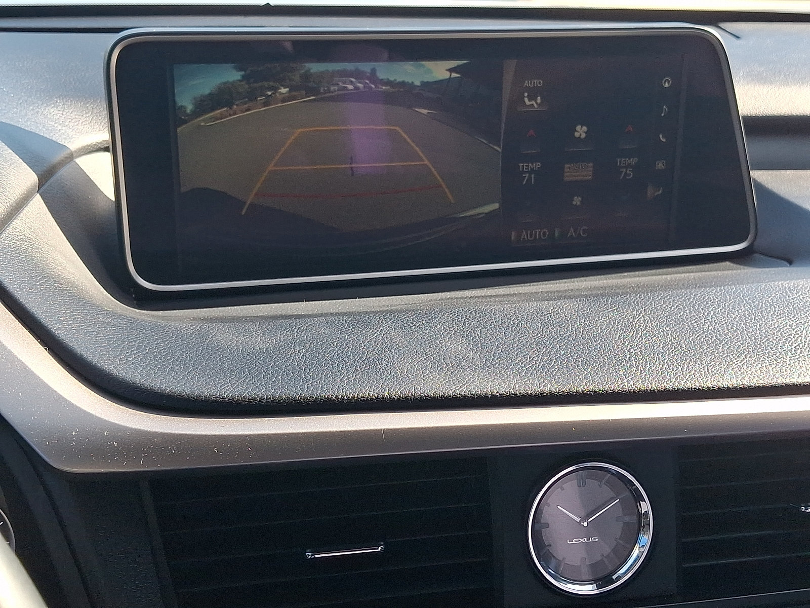 Used 2019 Lexus RX 350 AWD image 18