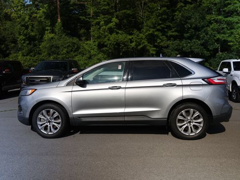 Certified 2023 Ford Edge Titanium w/ Equipment Group 301A AWD/4WD image 5