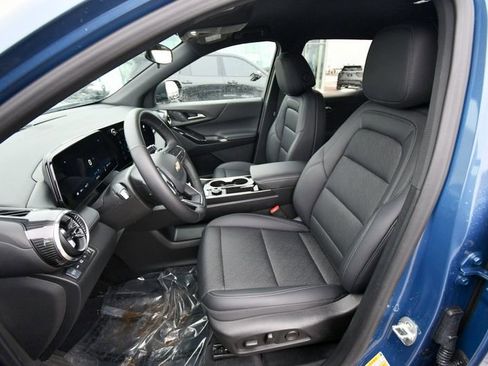 Used 2026 Chevrolet Equinox LT w/ Convenience Package II AWD/4WD image 15