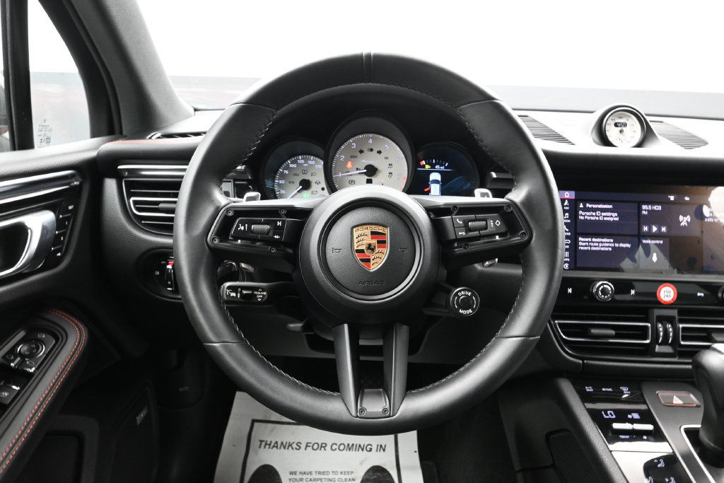 Certified 2024 Porsche Macan Turbo AWD/4WD image 6