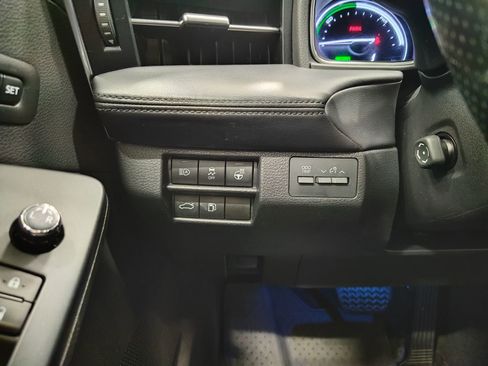 Used 2021 Toyota Avalon Limited w/ Protection Package (TMS) image 22