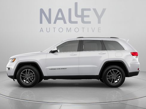 Used 2019 Jeep Grand Cherokee Laredo w/ Laredo X Package RWD image 2