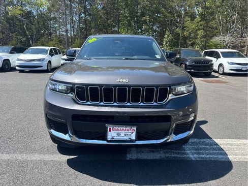 Certified 2024 Jeep Grand Cherokee L Limited AWD/4WD image 4