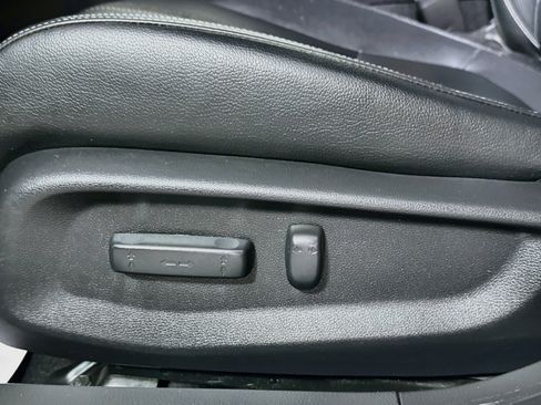 Used 2019 Honda Civic Touring image 19