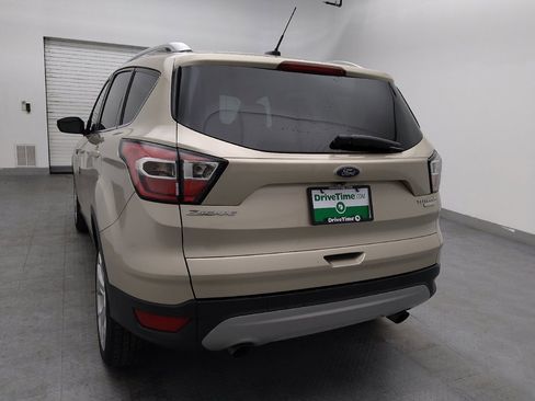 Used 2017 Ford Escape Titanium image 6