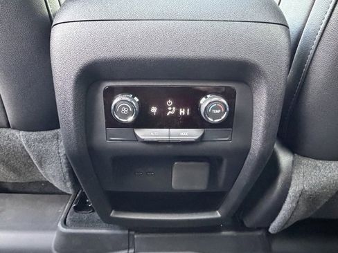 New 2026 Chevrolet Traverse Z71 w/ Enhanced Driving Package image 34