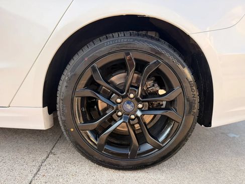 Used 2020 Ford Fusion SE w/ Equipment Group 151A FWD image 18