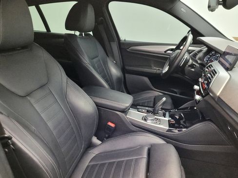 Used 2019 BMW X4 xDrive30i w/ M Sport Package 2 AWD/4WD image 21