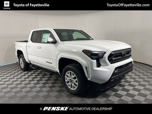 New 2026 Toyota Tacoma SR5 AWD/4WD image 6