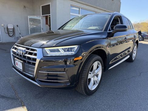 Used 2018 Audi Q5 2.0T Premium Plus AWD/4WD image 3