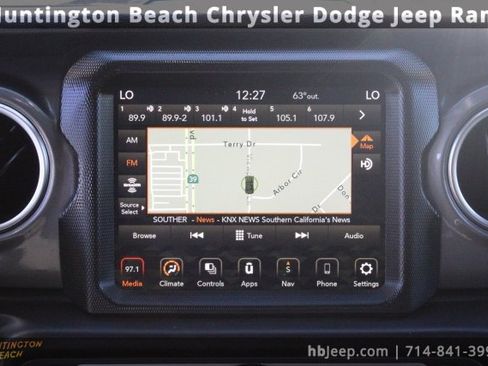 Used 2022 Jeep Wrangler Unlimited Rubicon 4xe image 14