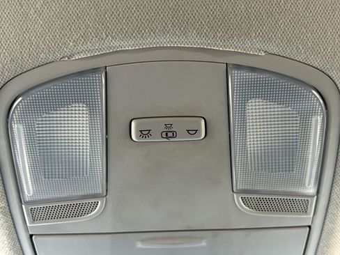 Used 2022 Hyundai Kona SE image 25