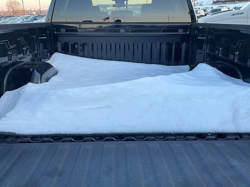 Used 2023 Chevrolet Silverado 1500 Custom image 7