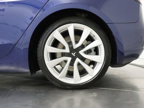 Used 2020 Tesla Model 3 Long Range AWD/4WD image 37
