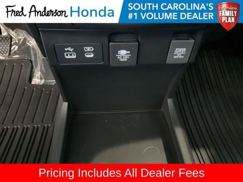 New 2026 Honda Odyssey Touring image 14