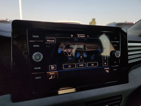 New 2025 Volkswagen Jetta SE image 19