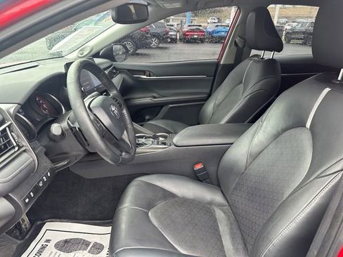 Used 2021 Toyota Camry XSE w/ Navigation Package image 19