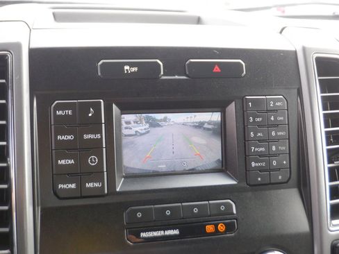 Used 2019 Ford F350 XLT image 16