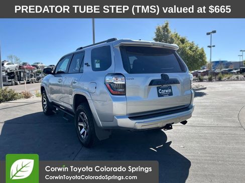 Used 2024 Toyota 4Runner TRD Off-Road Premium AWD/4WD image 4