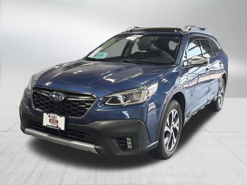 Certified 2022 Subaru Outback Touring XT AWD/4WD image 3