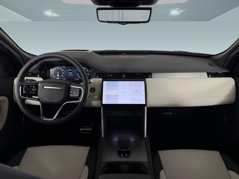 New 2026 Land Rover Discovery Sport Landmark image 15