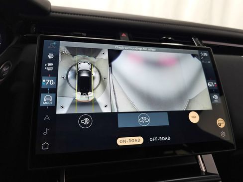 Certified 2026 Land Rover Range Rover Velar Dynamic SE AWD/4WD image 33