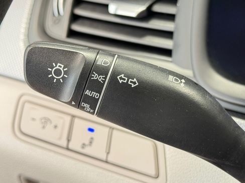Used 2019 Hyundai Sonata SE w/ Cargo Package FWD image 20