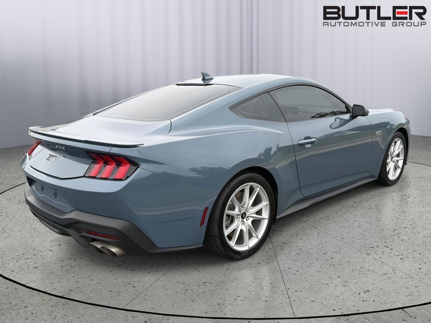 Used 2025 Ford Mustang GT Premium RWD image 6