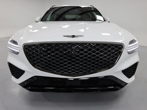 Used 2023 Genesis GV70 3.5T Sport w/ Sport Prestige Package AWD/4WD image 2