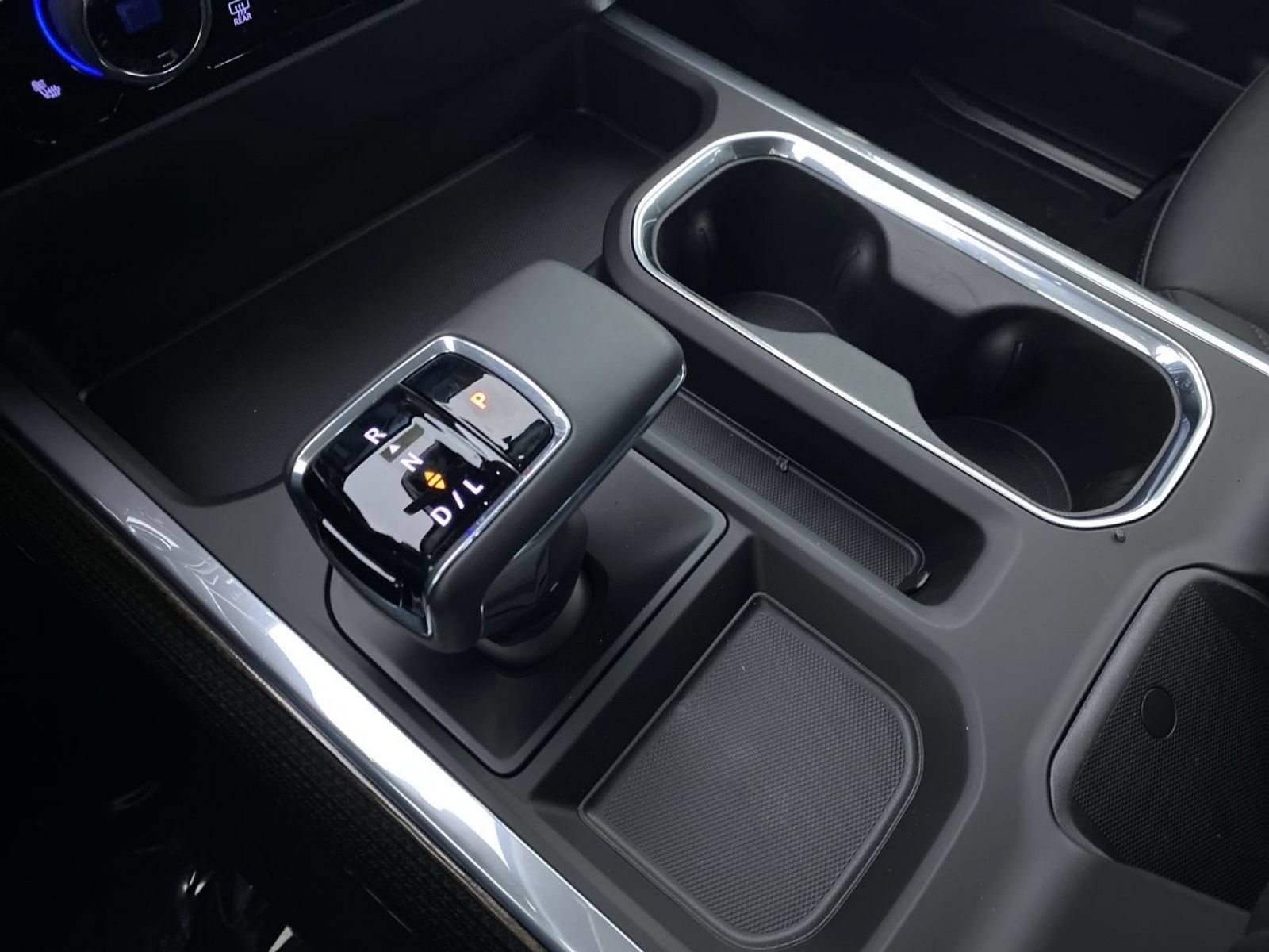New 2026 Chevrolet Silverado 1500 RST w/ RST All Star Premium Package AWD/4WD image 8