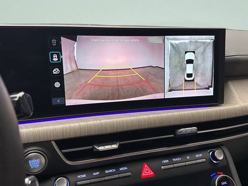 Certified 2025 Hyundai Sonata Limited FWD image 25