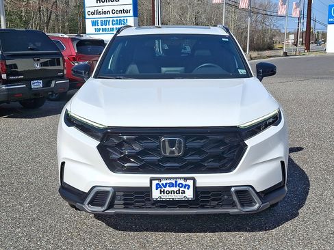 Used 2024 Honda CR-V Sport Touring image 3