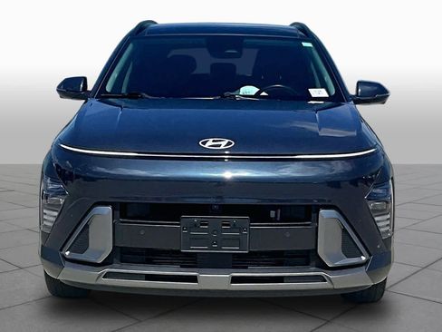 Used 2024 Hyundai Kona Limited FWD image 3