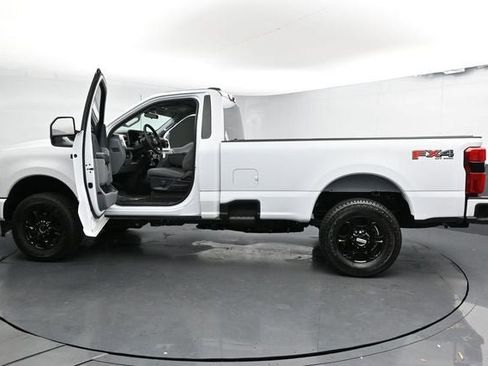 Used 2024 Ford F250 XL w/ STX Appearance Package image 39