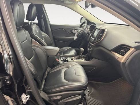 Used 2016 Jeep Cherokee High Altitude AWD/4WD image 4