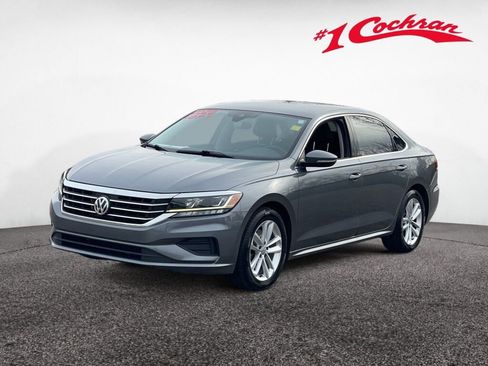 Used 2020 Volkswagen Passat 2.0T SE image 3