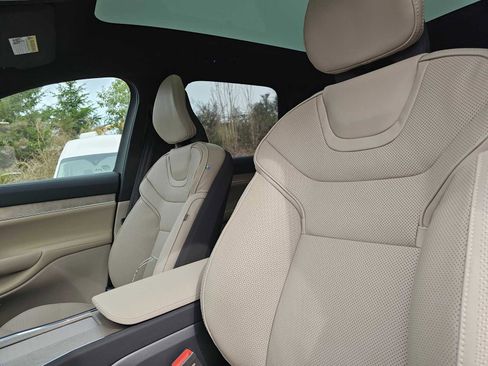 New 2026 Volvo EX90 Ultra image 23