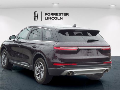 Used 2023 Lincoln Corsair AWD w/ Equipment Group 101A image 5