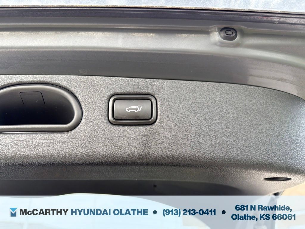 Used 2016 Hyundai Tucson Limited FWD image 13