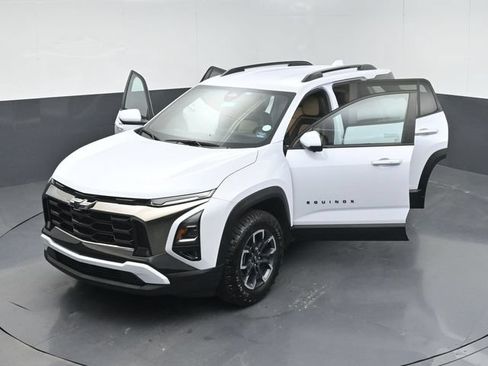 Used 2026 Chevrolet Equinox ACTIV w/ Convenience Package III FWD image 53
