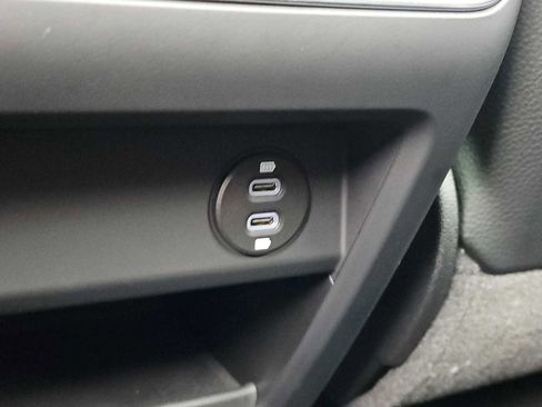 Certified 2023 Porsche Cayenne S AWD/4WD image 34