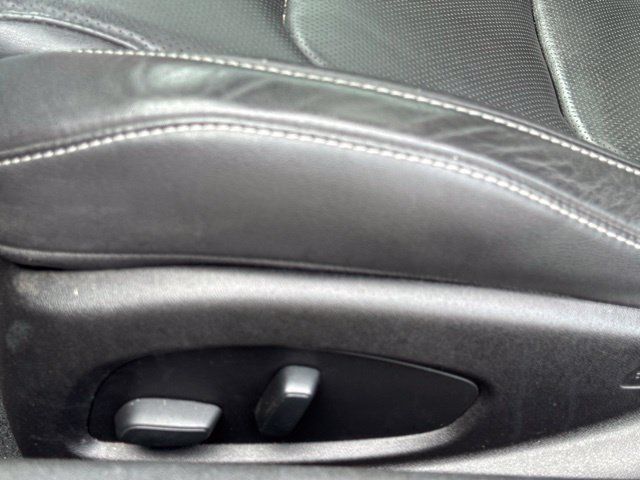 Used 2018 Chevrolet Camaro SS RWD image 36